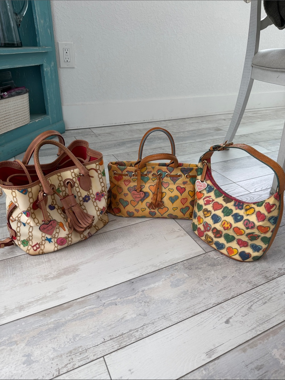 Vintage Y2K Dooney & Bourke It Girl Sweetheart Small Shoulder Bags - lot of 3